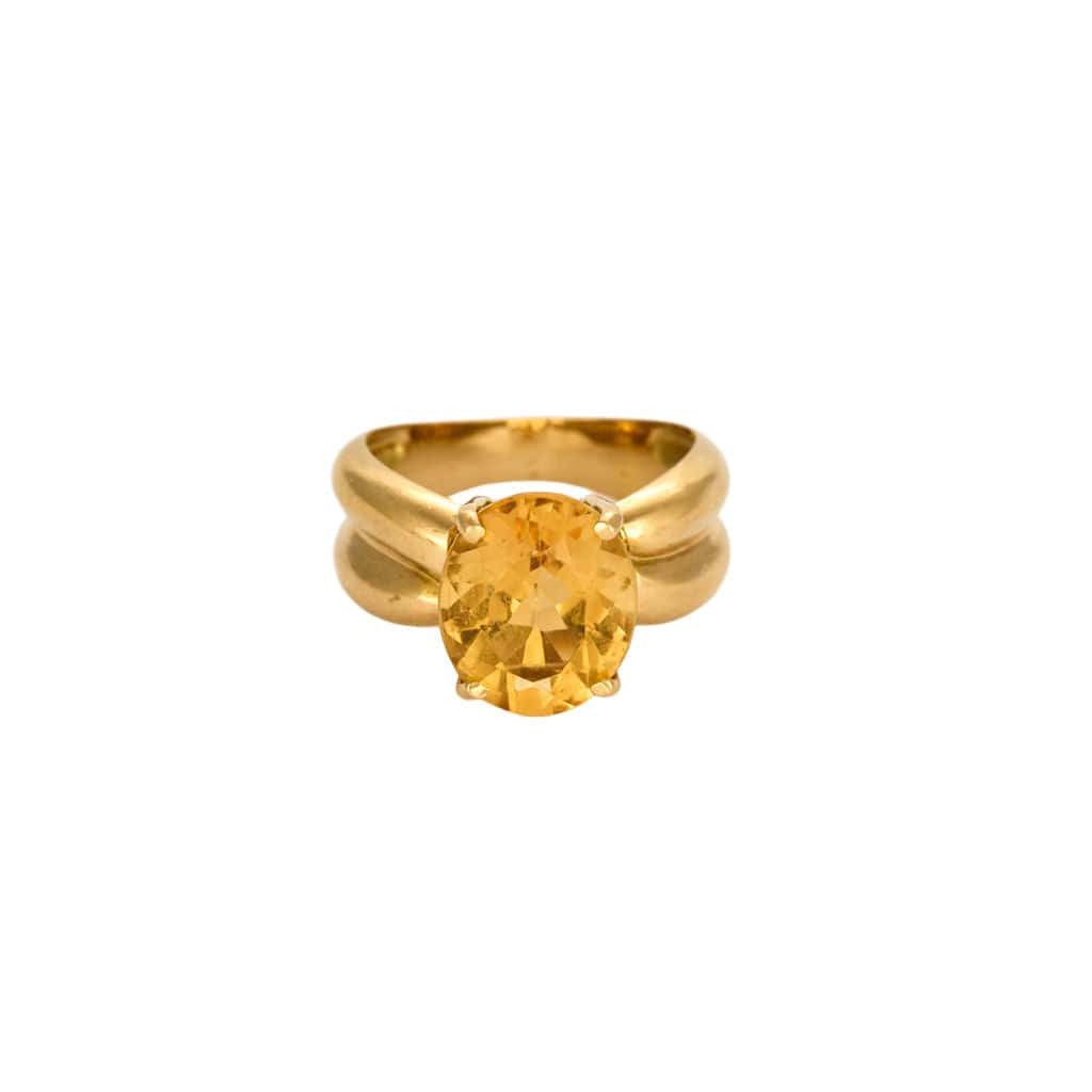 Yellow gold and citrine ring