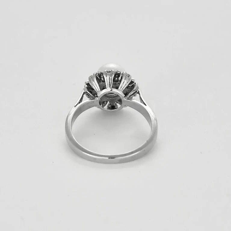 Leaf Ring Perlée white gold, pearl and diamonds - Image 5