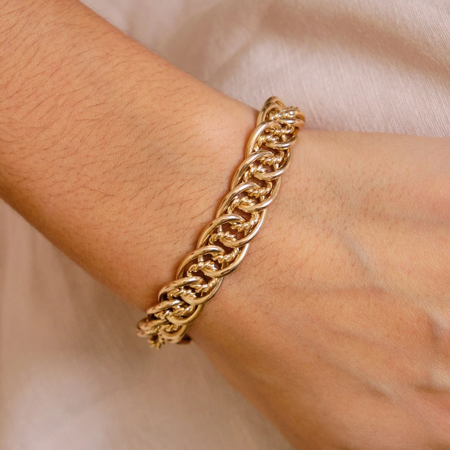 Yellow gold bracelet - Image 2