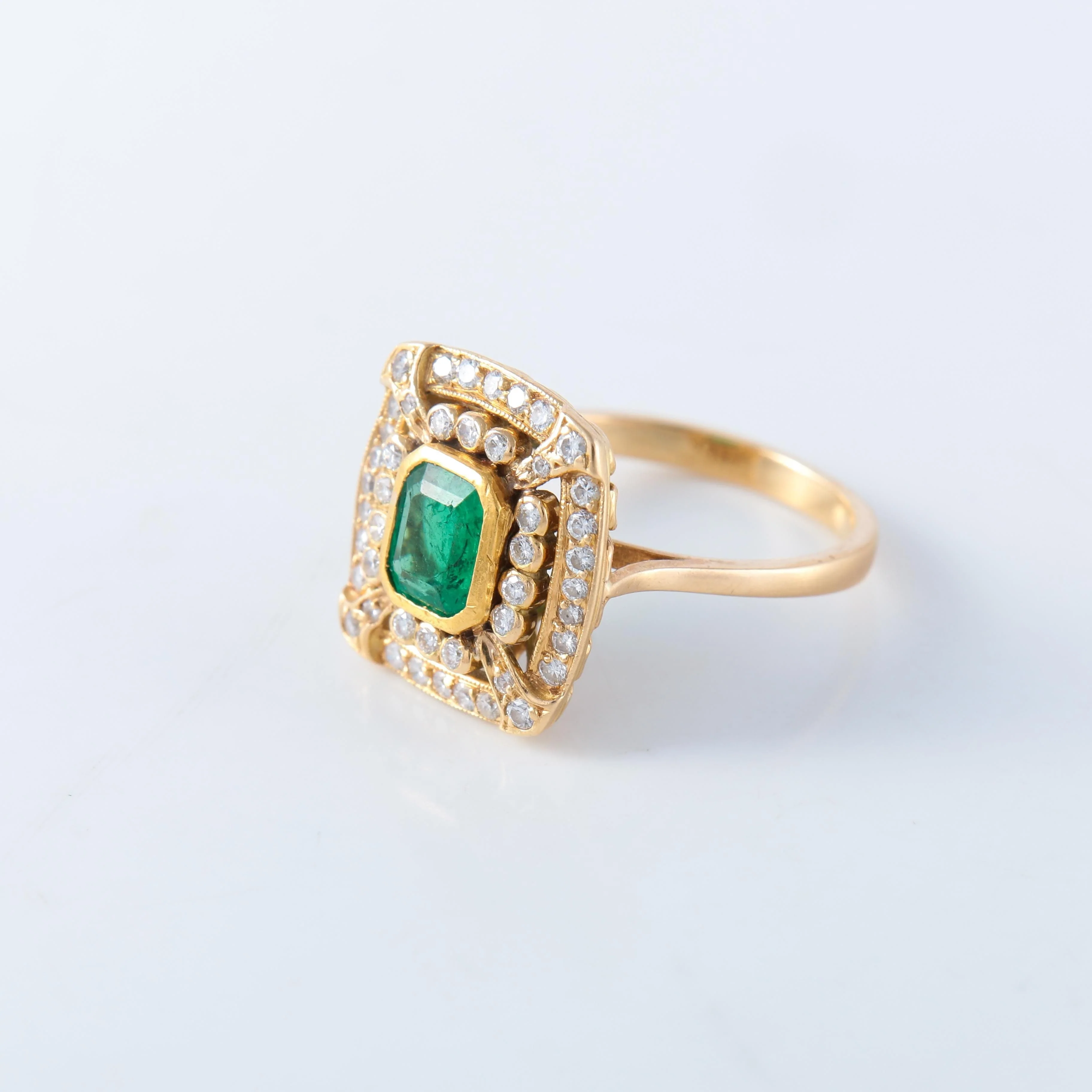 Emerald diamond ring - Image 3