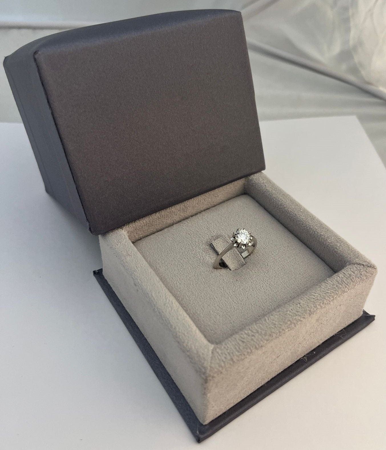 0.78 carat diamond ring - Image 8