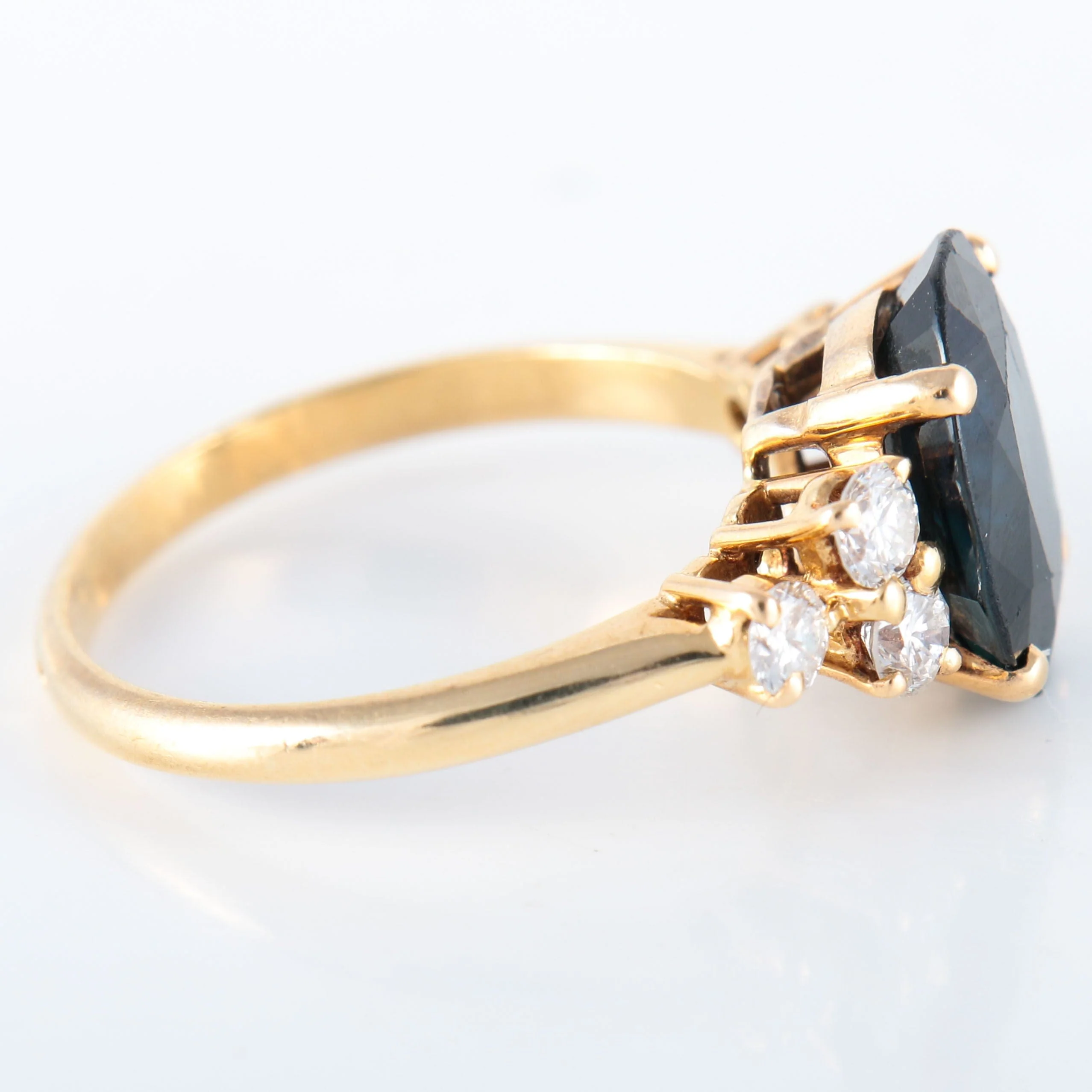 6 Diamond Sapphire Ring - Image 10
