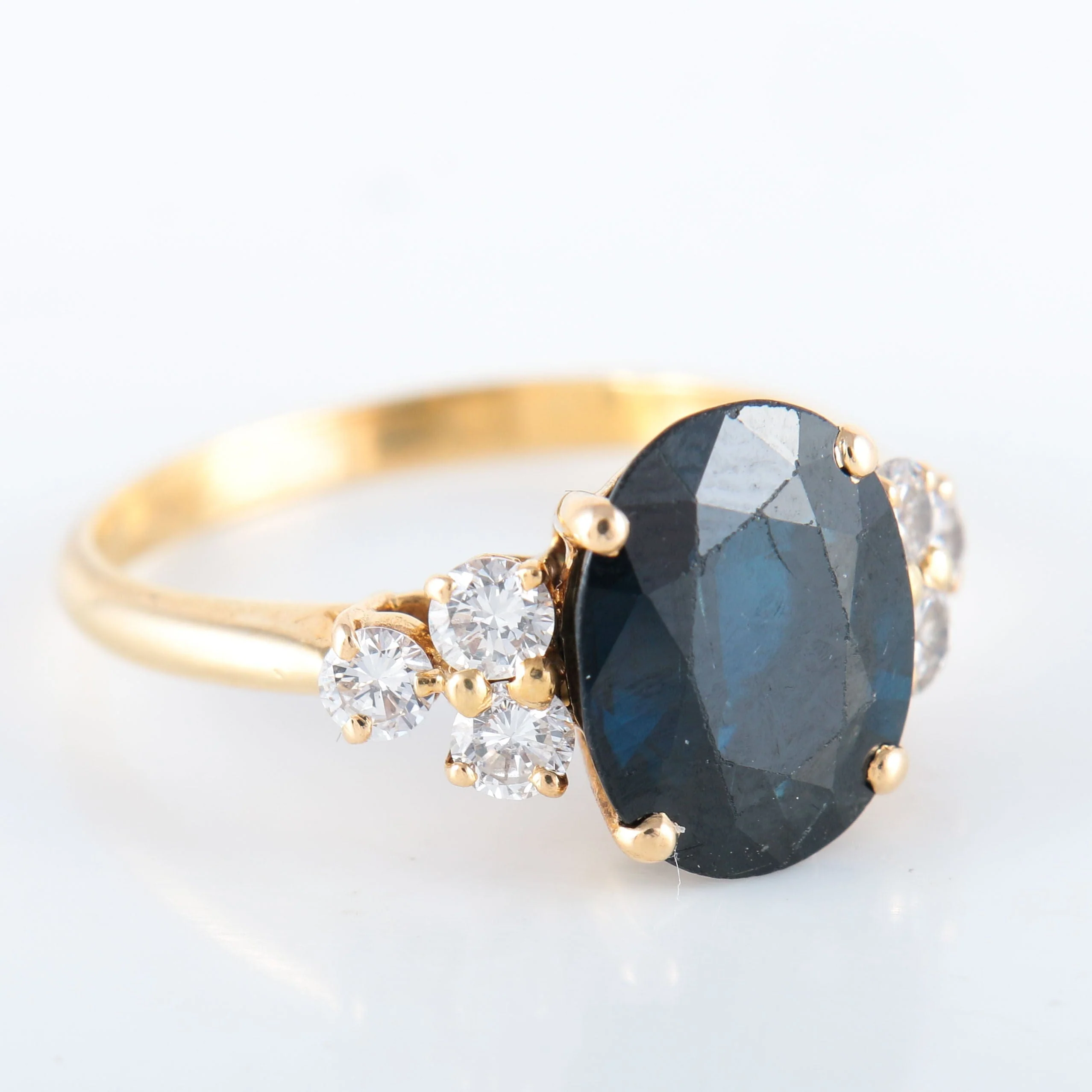 6 Diamond Sapphire Ring - Image 11