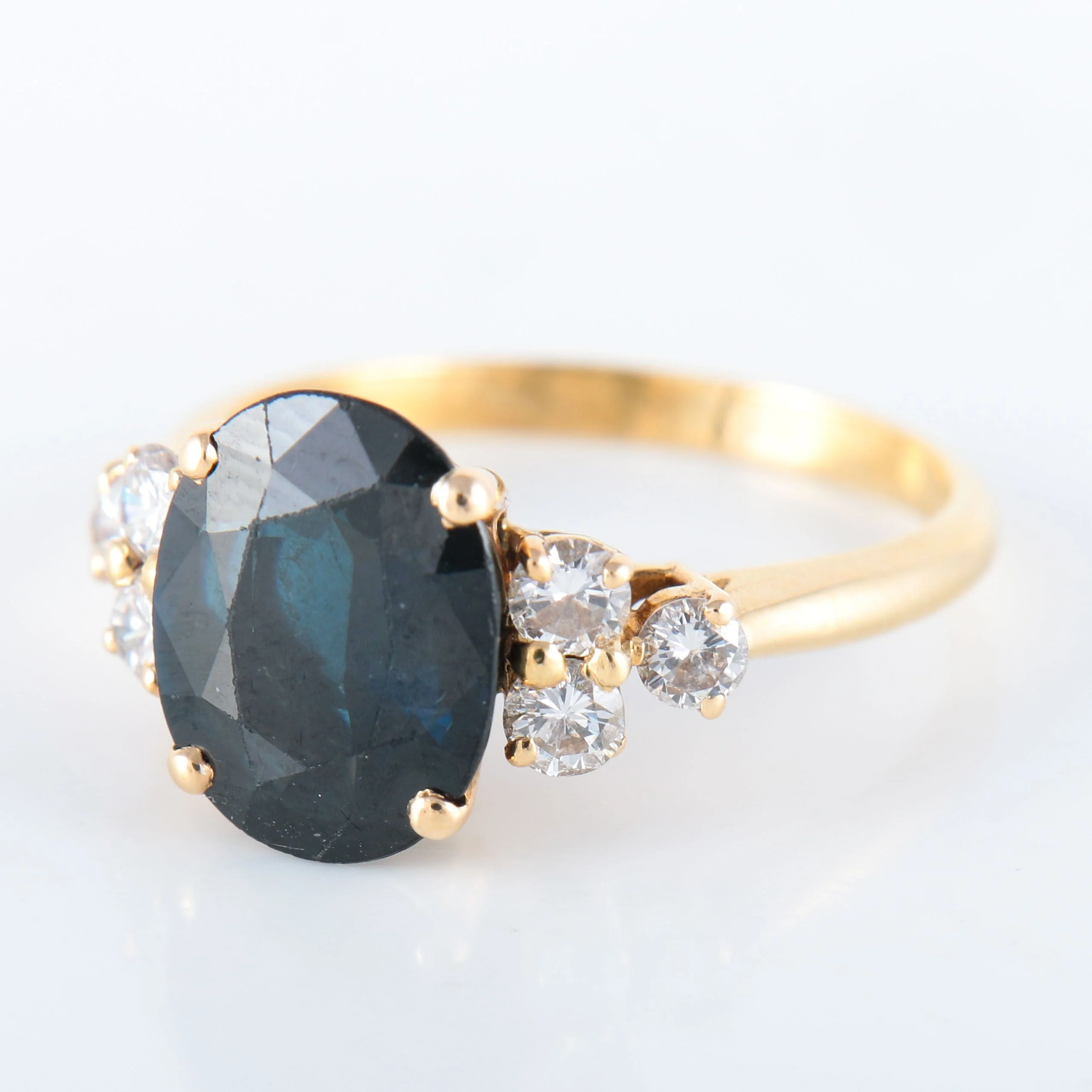 6 Diamond Sapphire Ring - Image 5
