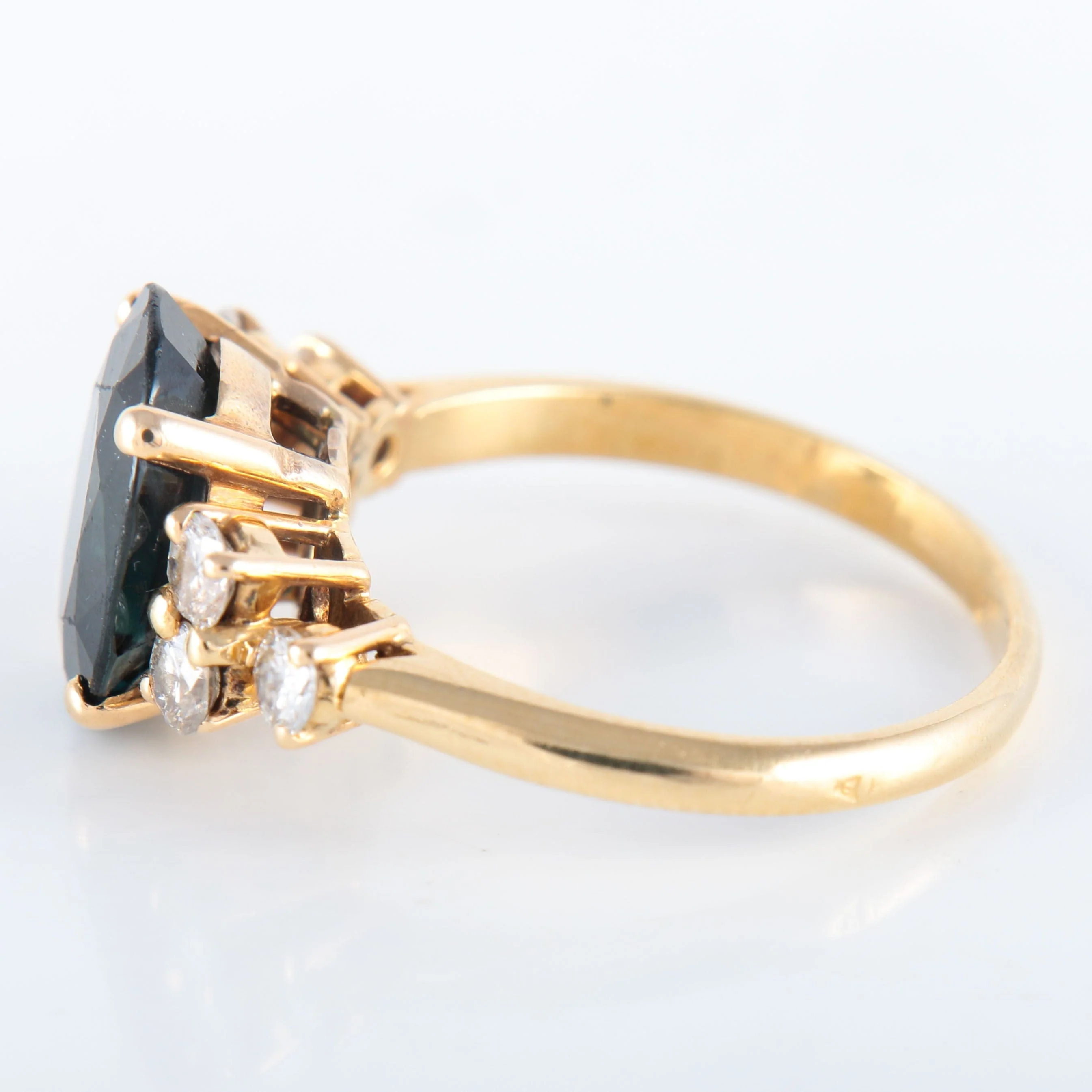 6 Diamond Sapphire Ring - Image 6
