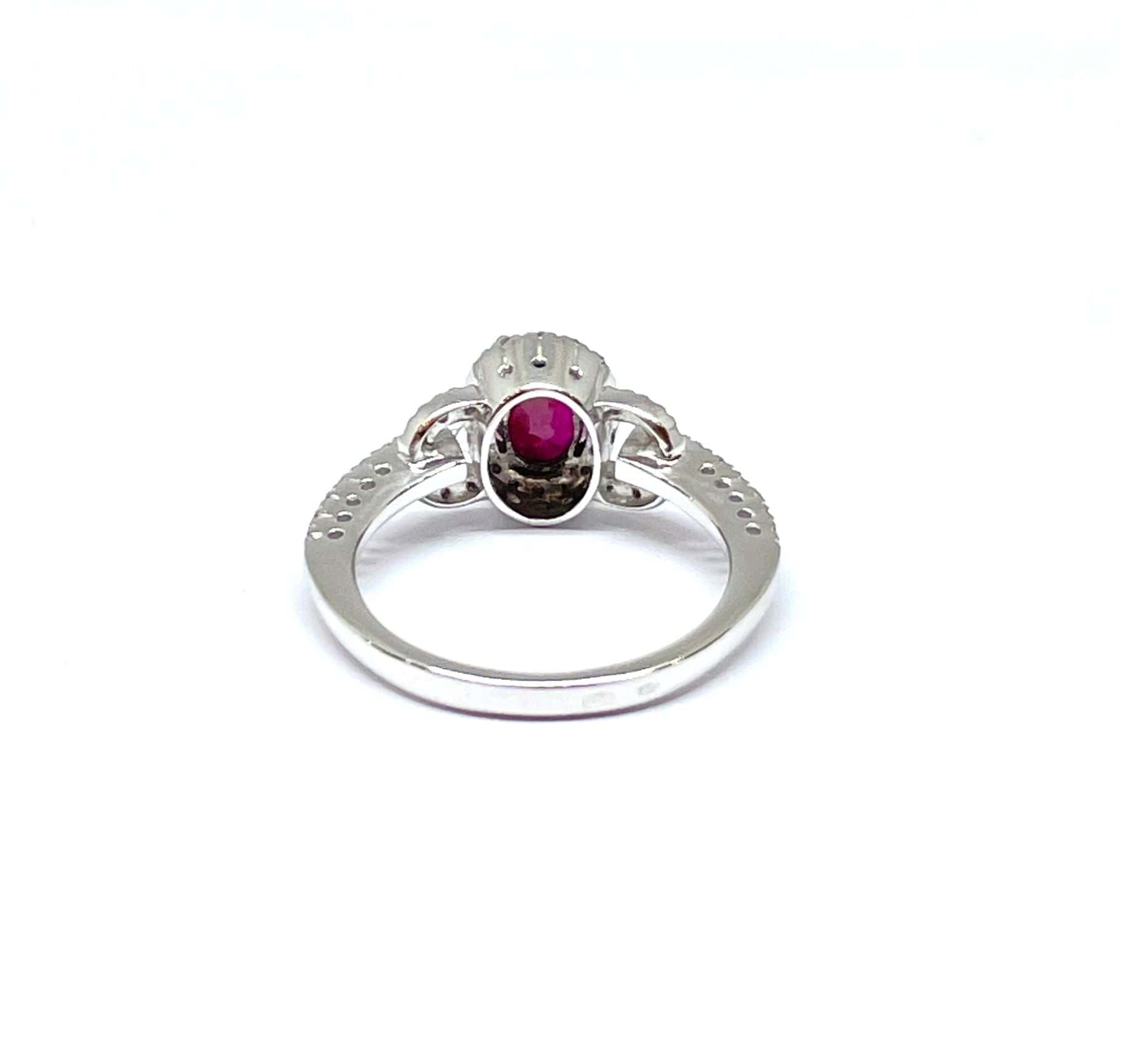 Women's white gold ring with diamonds and rubies - Image 3