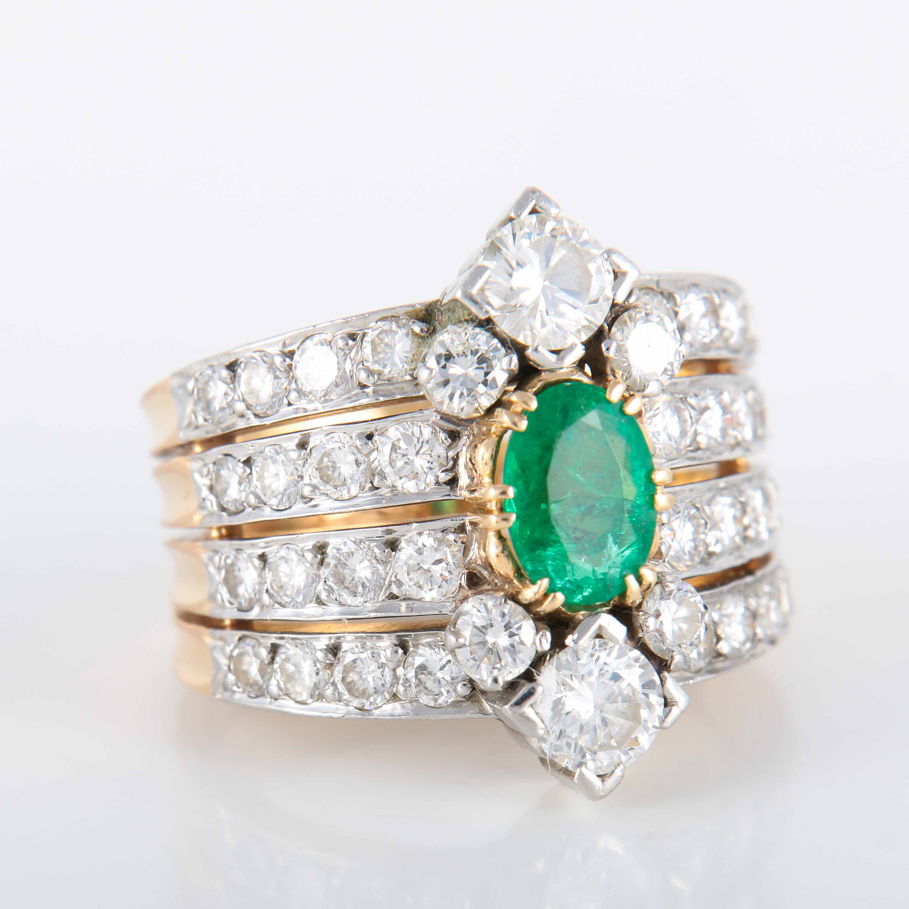 Emerald Diamond Ring - Image 10