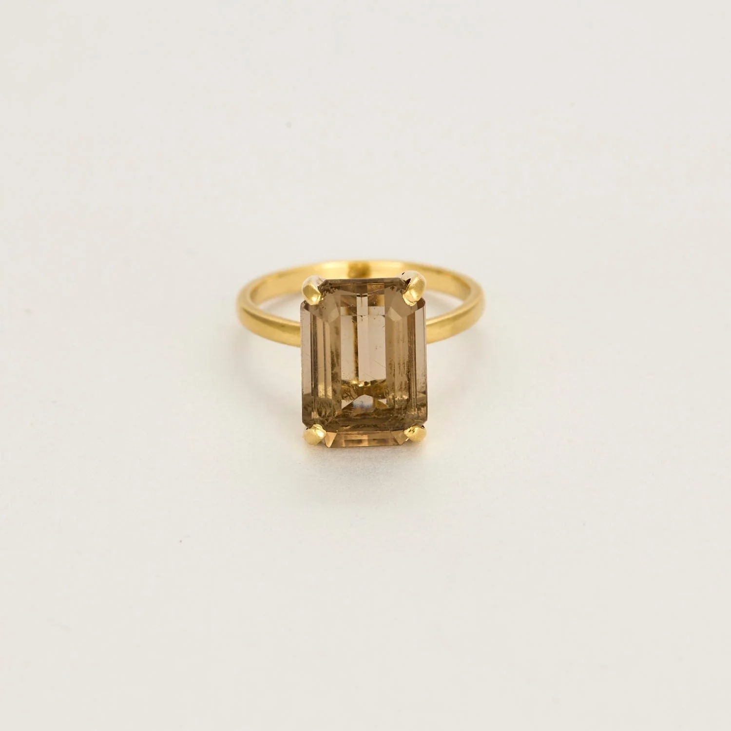 Yellow Gold Quartz Ring - Image 2