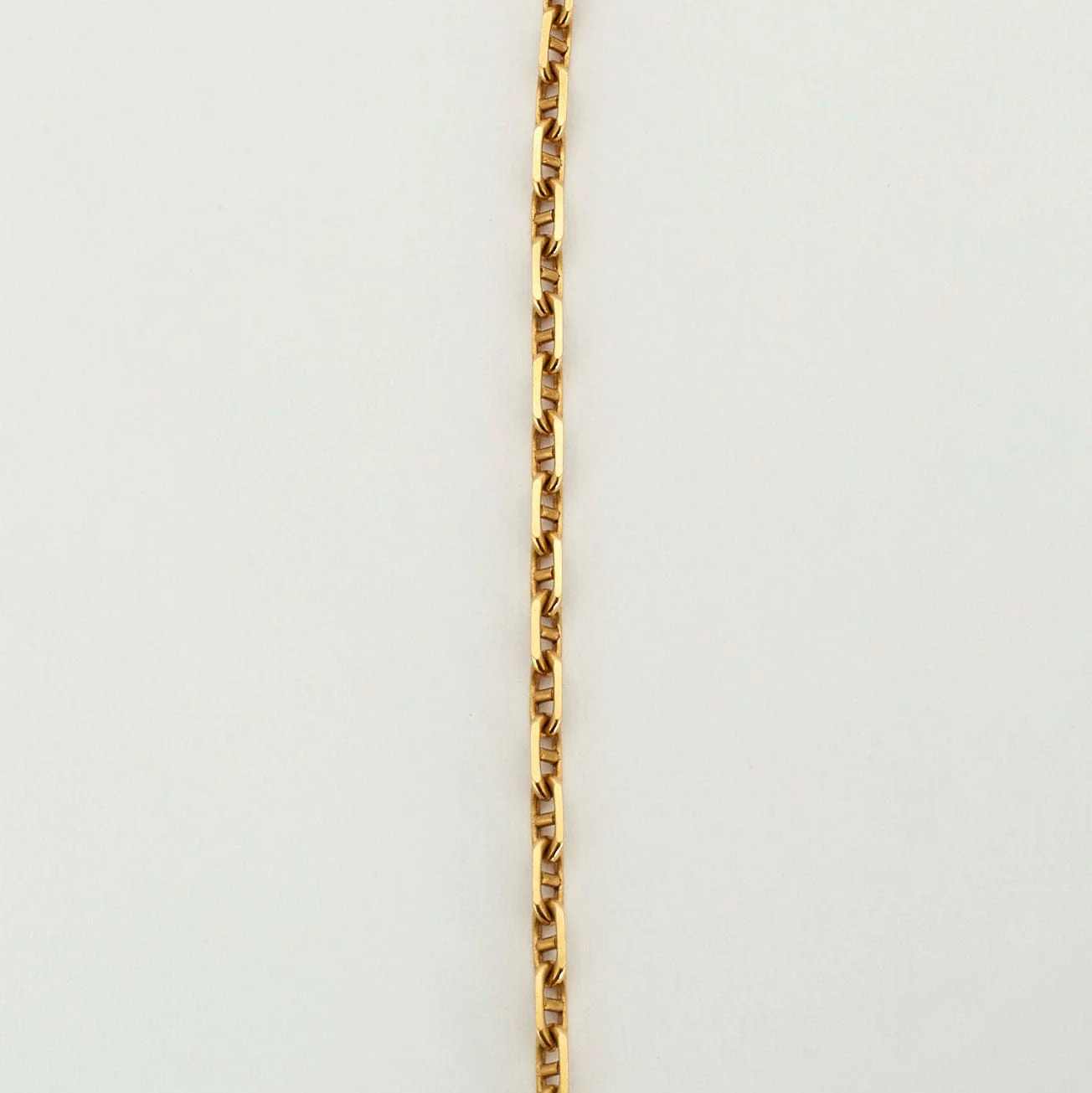 Yellow gold navy mesh chain - Image 4