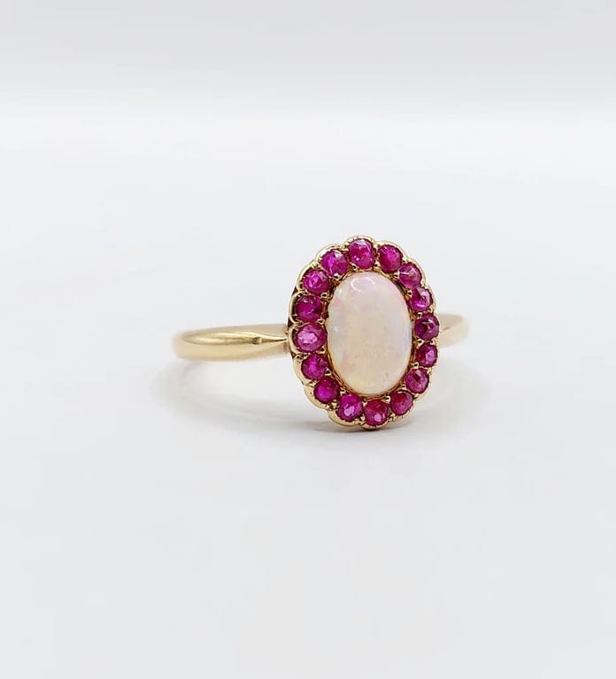 Ring Daisy antique gold opal and ruby cabochon - Image 3