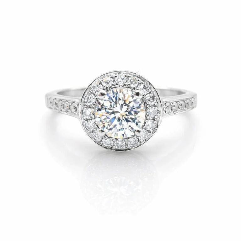 Solitaire gold diamond ring