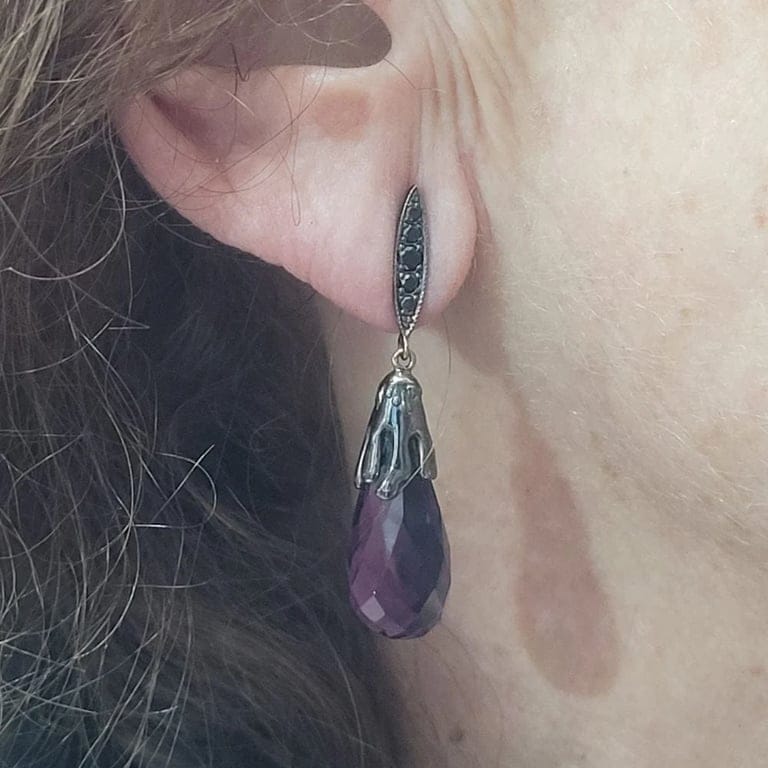 Amethyst and black diamond earrings in 18k gold with ruthenium  - Image 2