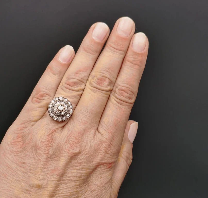 Diamond and yellow gold ring - Image 2