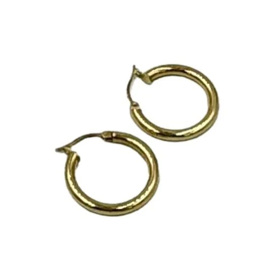 Yellow gold hoop earrings
