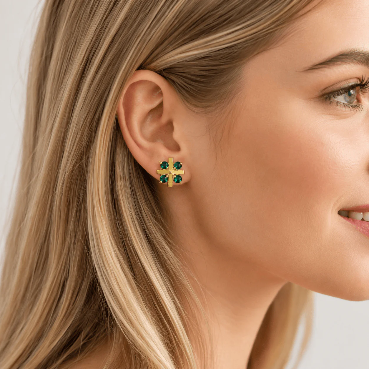 Earrings with emeralds - Image 4
