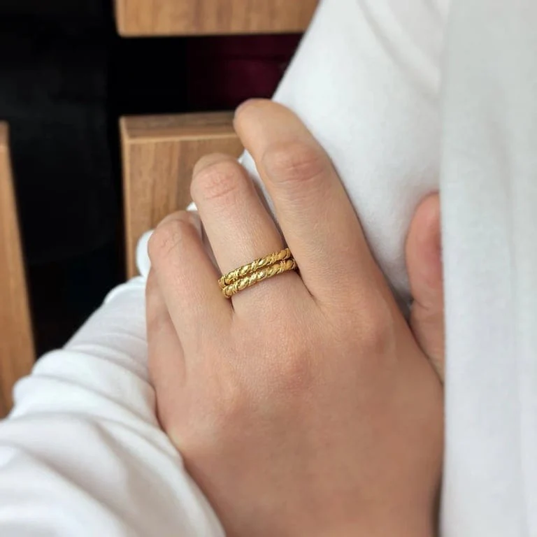 Twisted ring - Yellow gold - Image 3