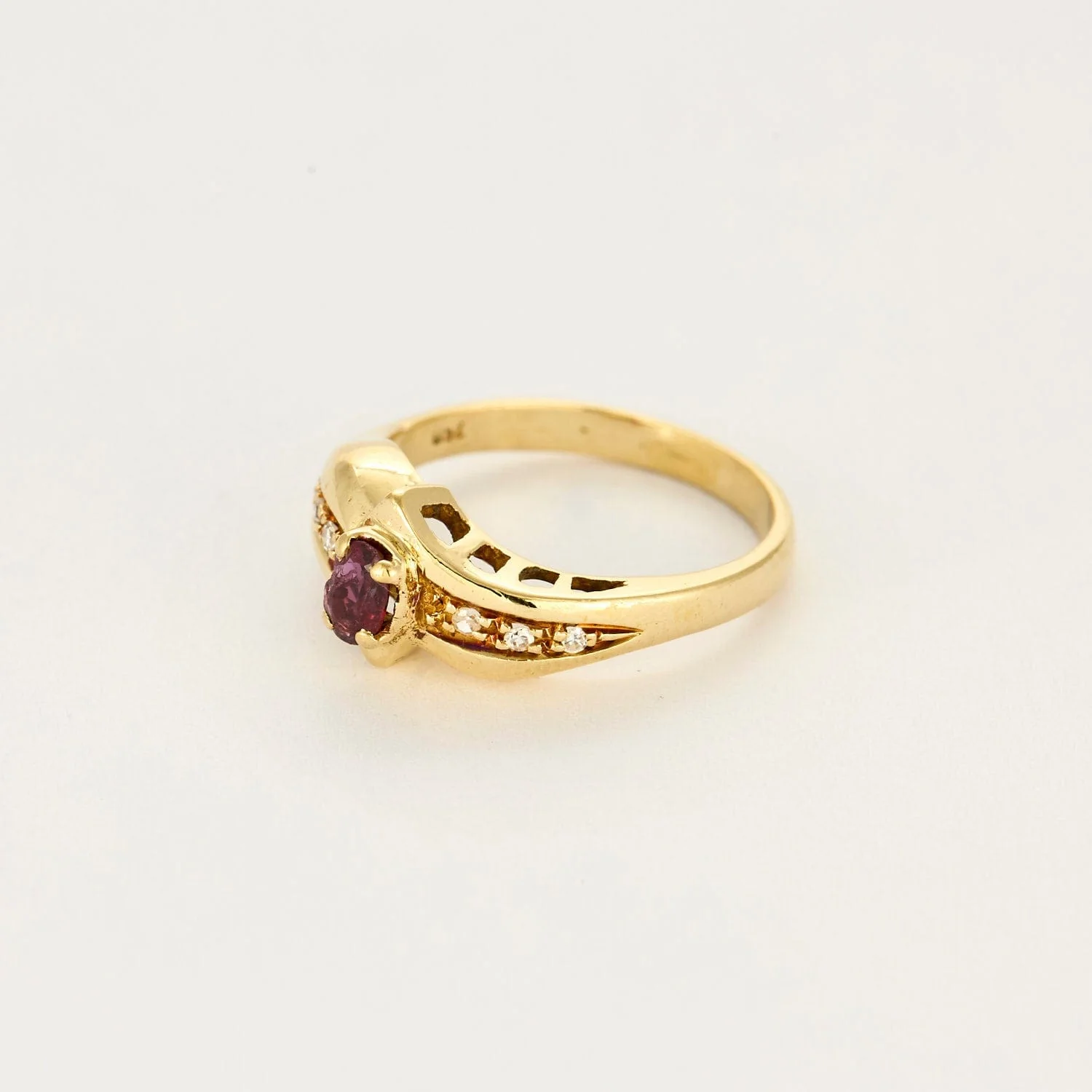 Yellow gold ruby diamond ring - Image 6