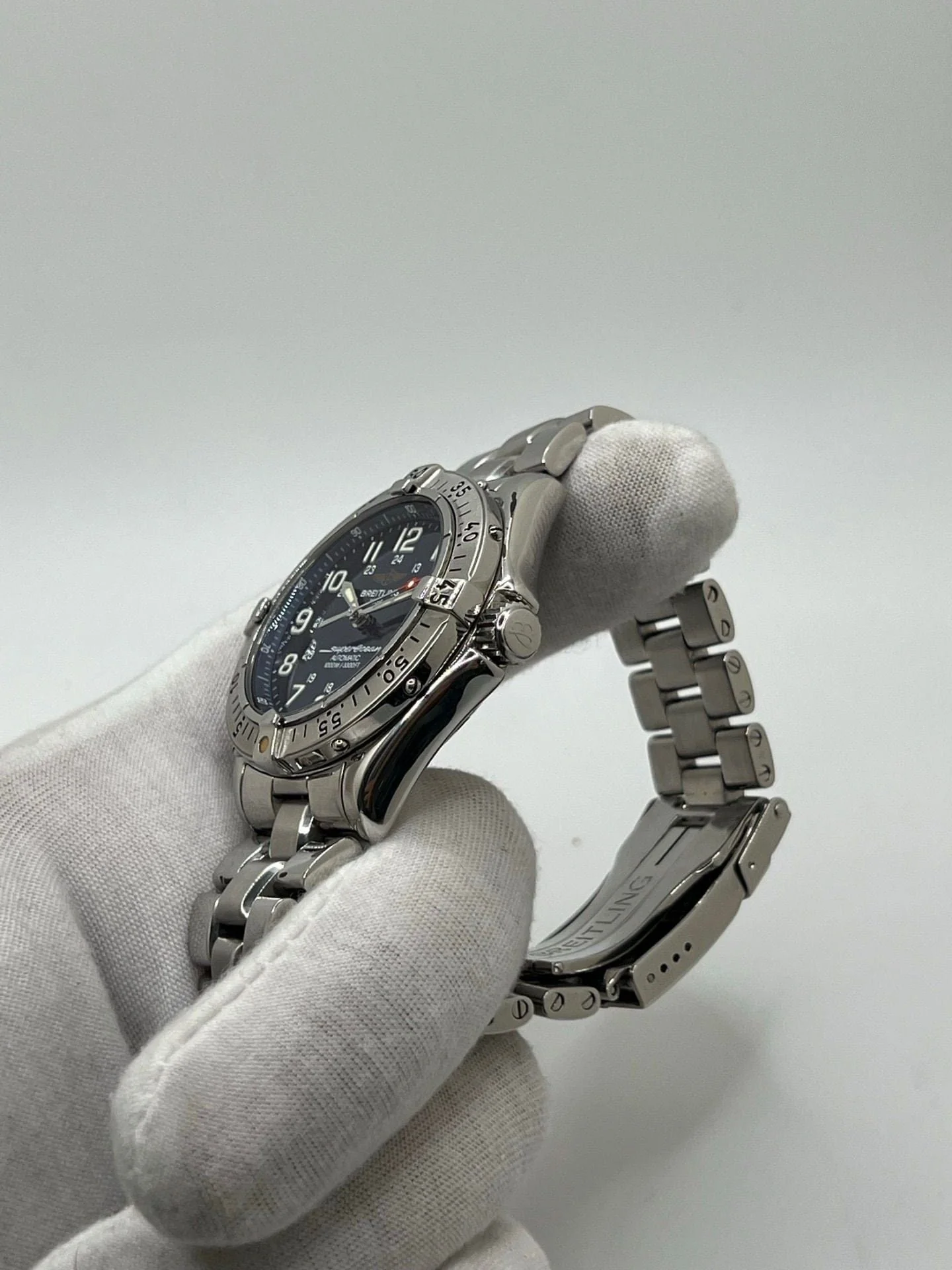 Breitling Superocean Automatic A17040 - Image 8