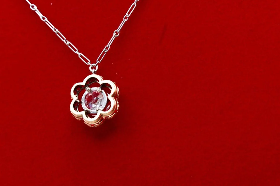 Old necklace Daisy diamond and ruby  - Image 15