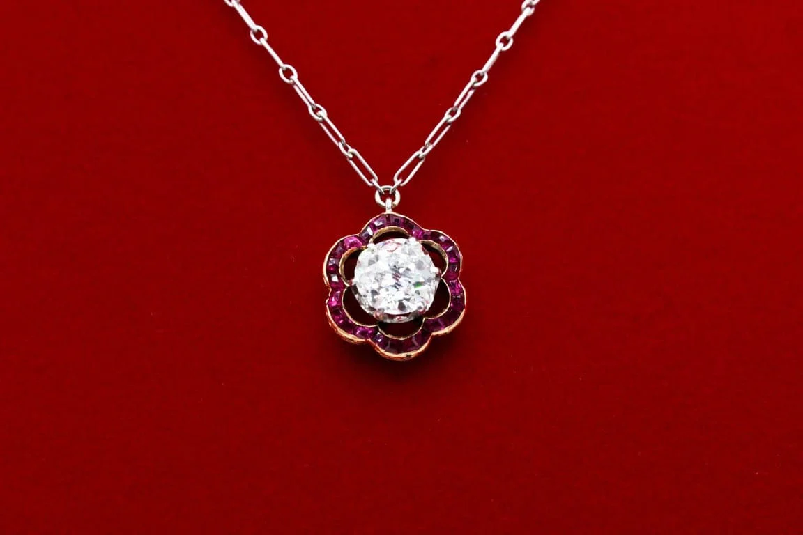 Old necklace Daisy diamond and ruby  - Image 2
