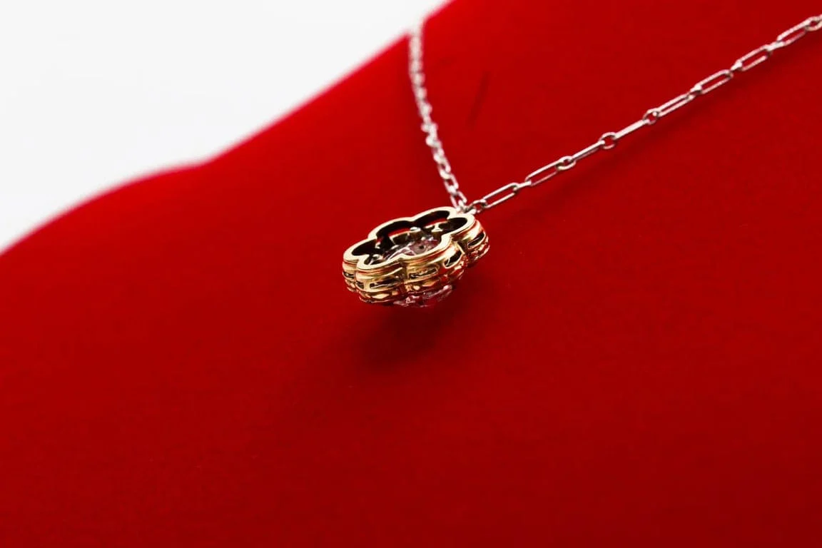 Old necklace Daisy diamond and ruby  - Image 8