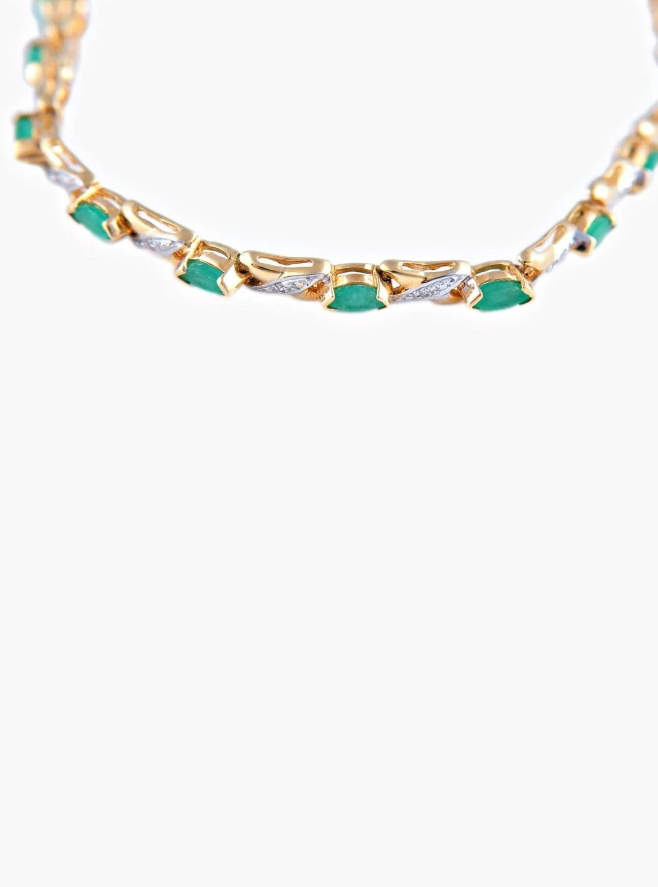 Emerald Line Bracelet - Image 2