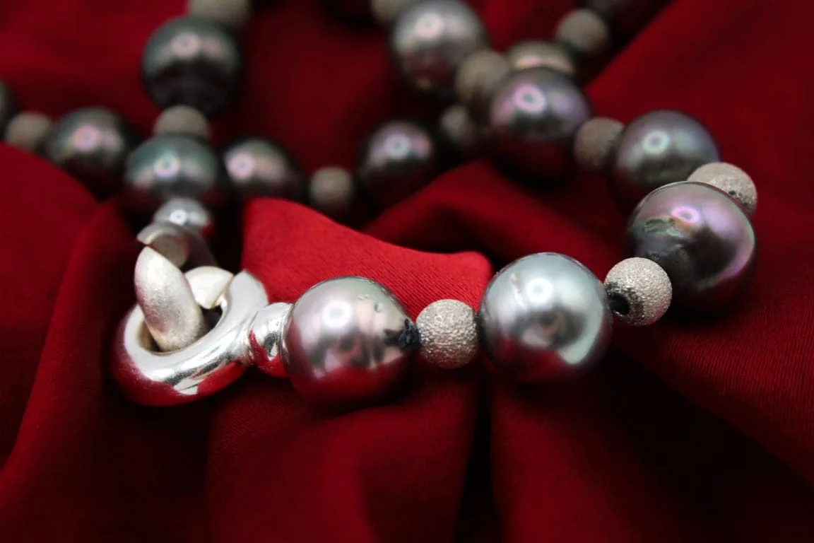Tahitian pearl necklace - Image 4