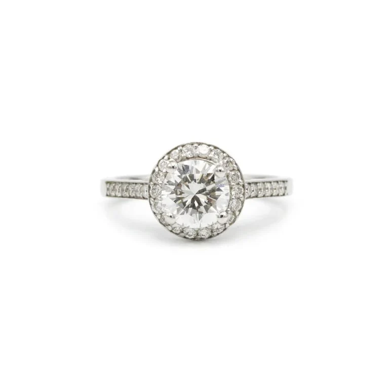 Diamond solitaire ring