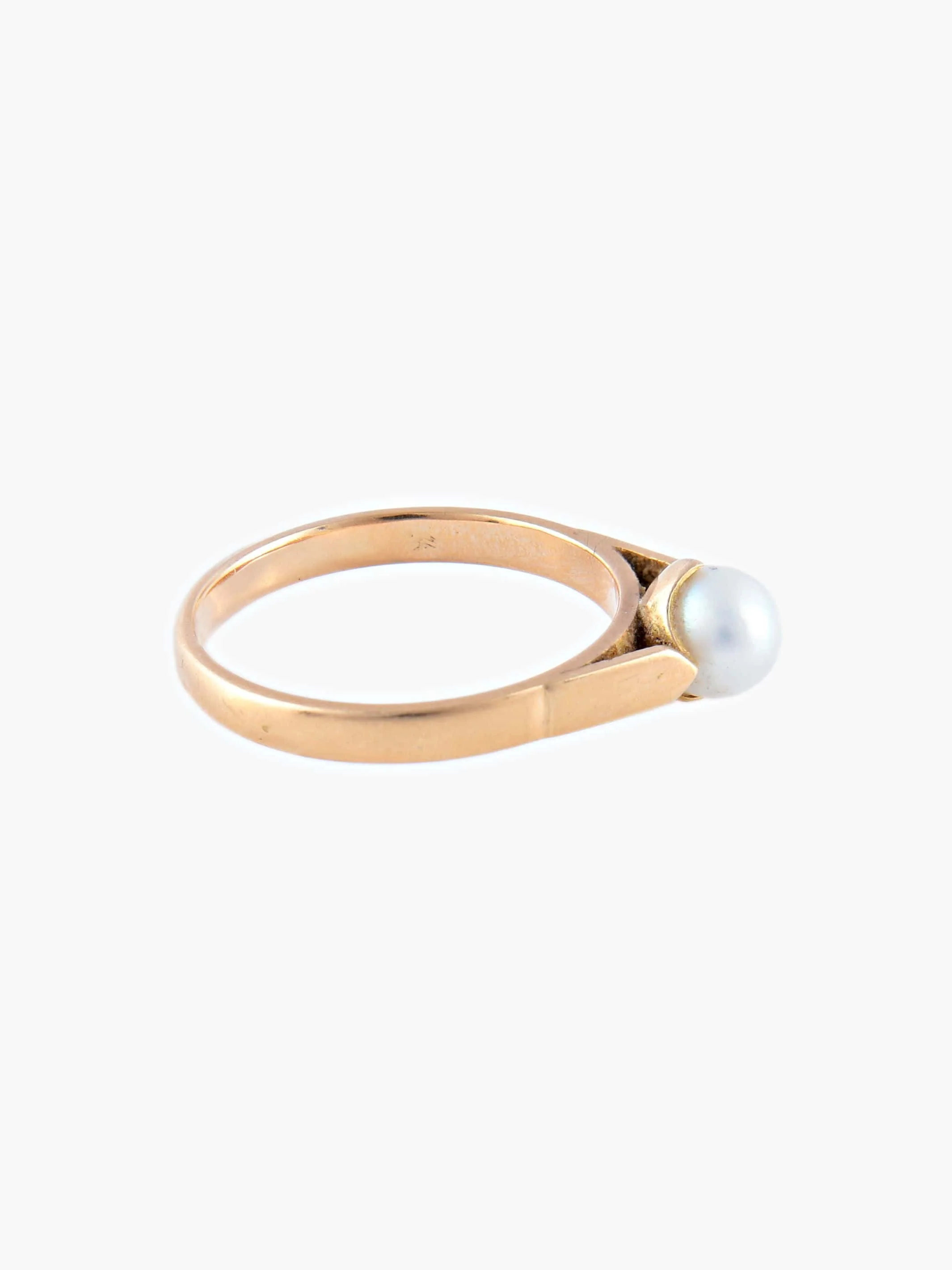 Old Yellow Gold Pearl Ring - Image 4