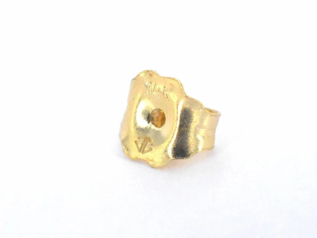 Yellow gold earrings with diamonds - Image 8