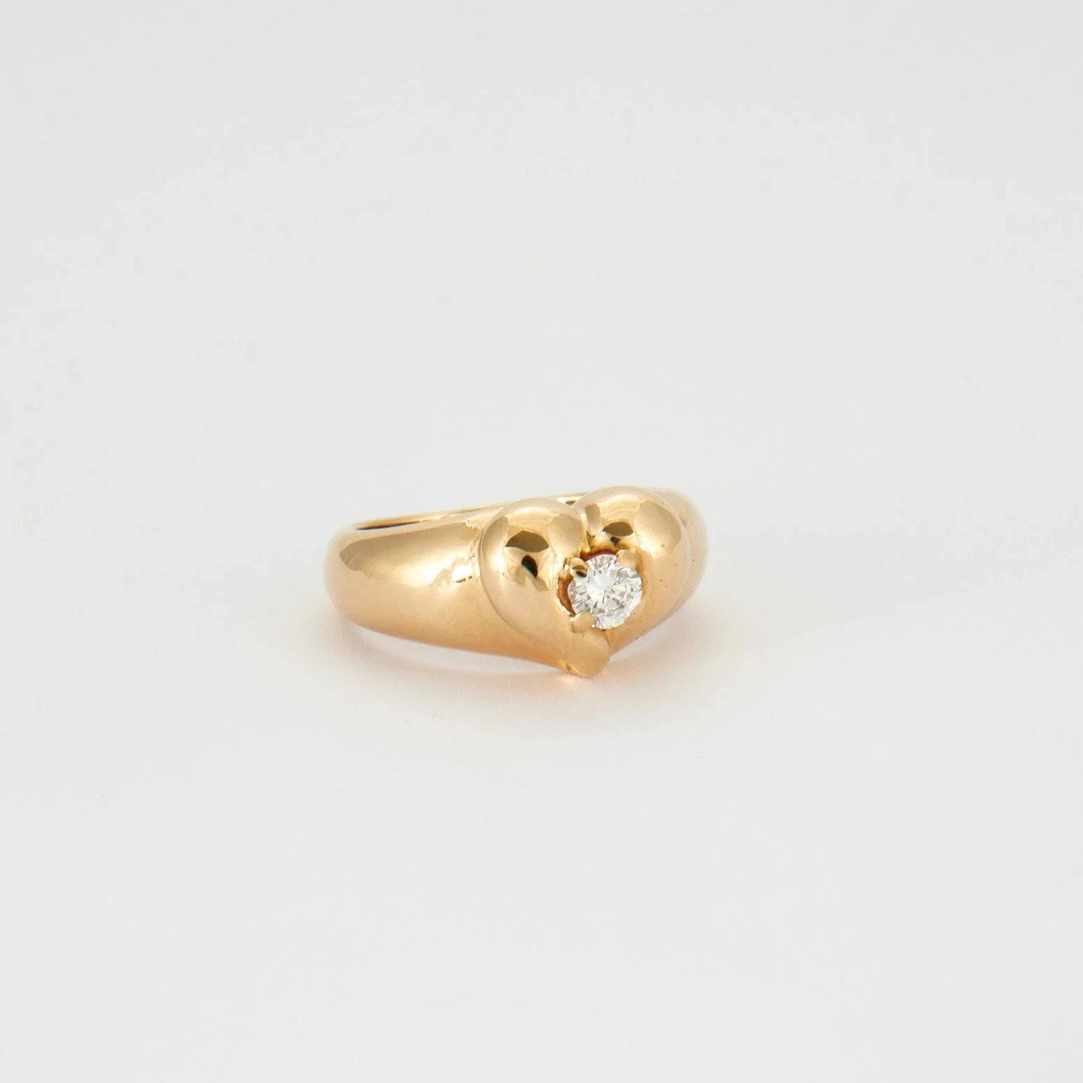 Van Cleef & Arpels Heart Ring - Image 3
