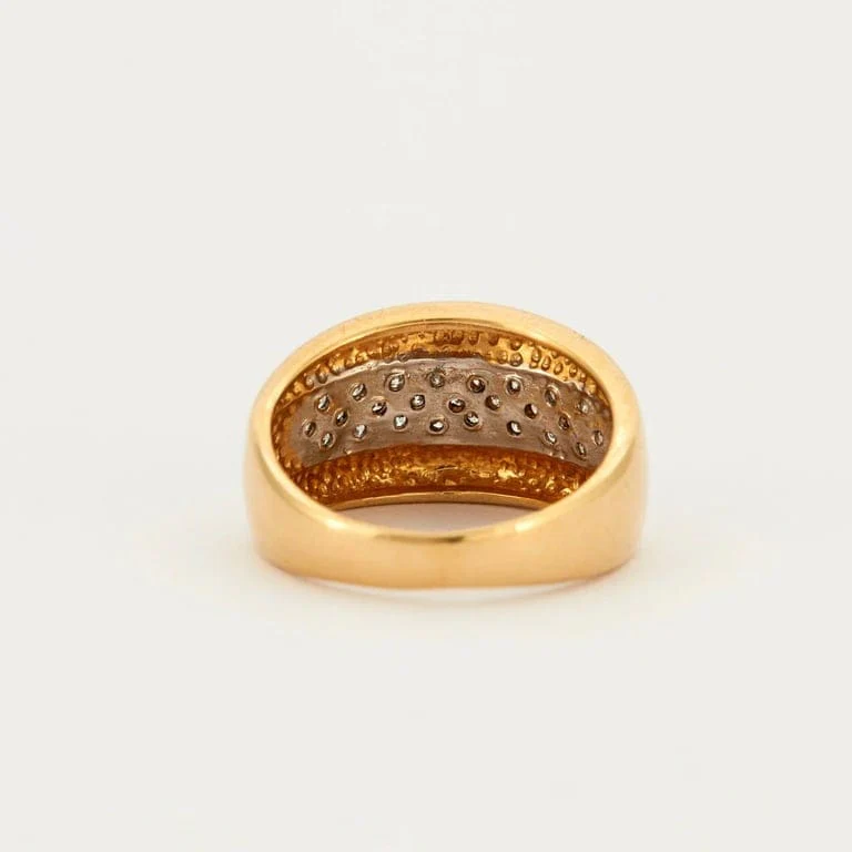 Yellow gold diamond paving ring - Image 7