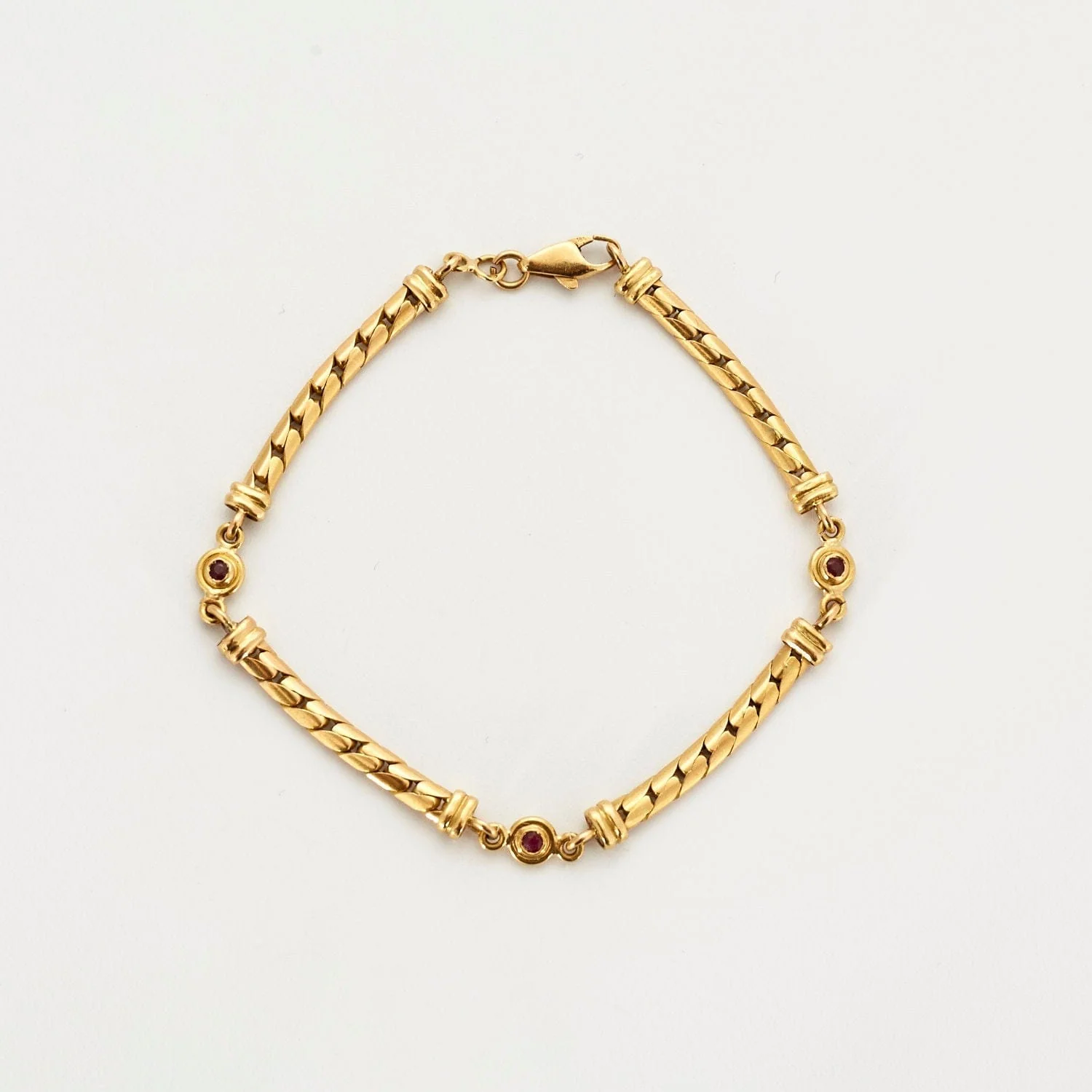 Ruby curb bracelet - Image 4