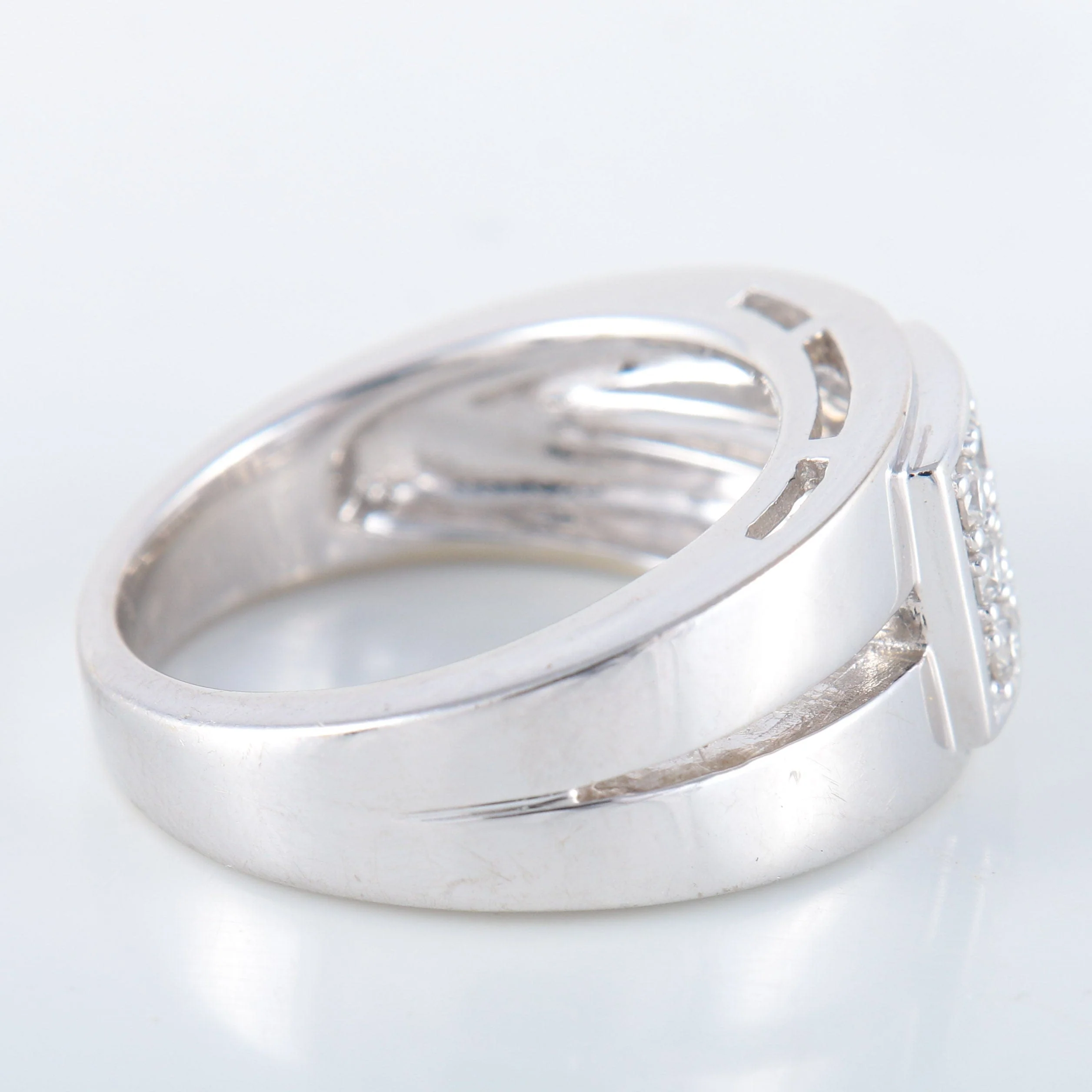Double white gold Diamond ring - Image 9