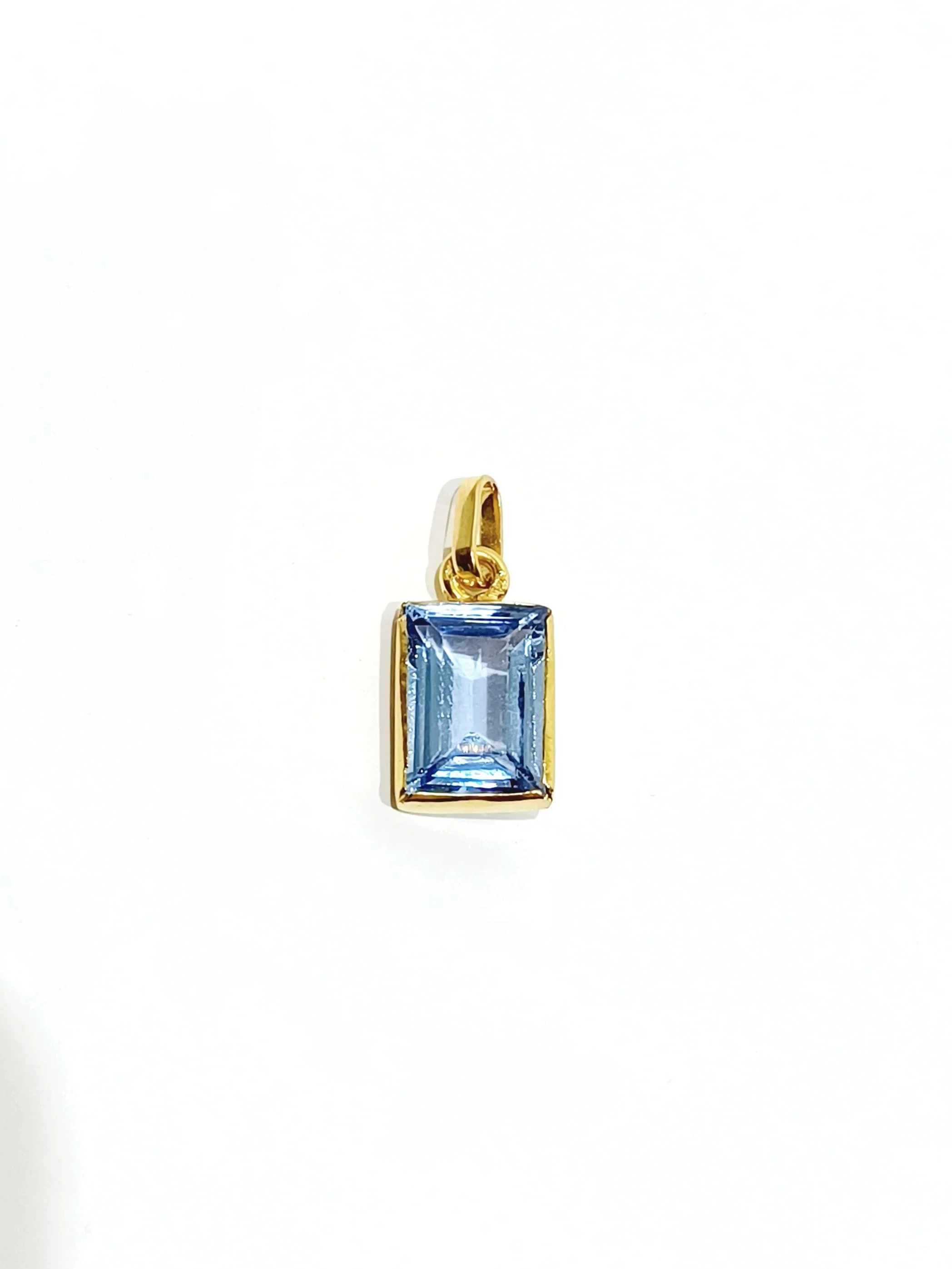 Gold and Spinel Pendant - Image 5