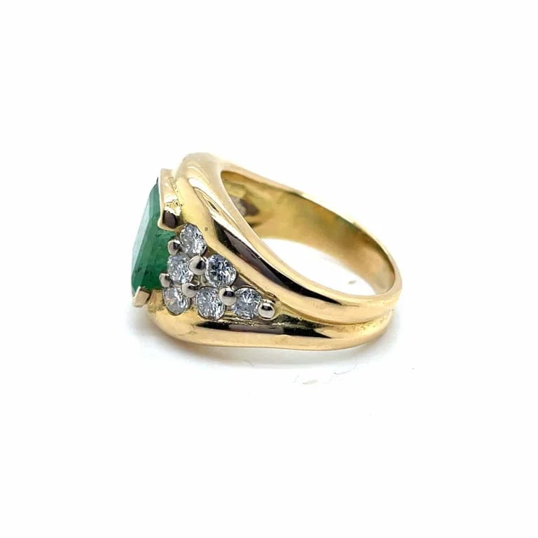 Yellow Gold Dome Ring, Emerald, Diamonds  - Image 2