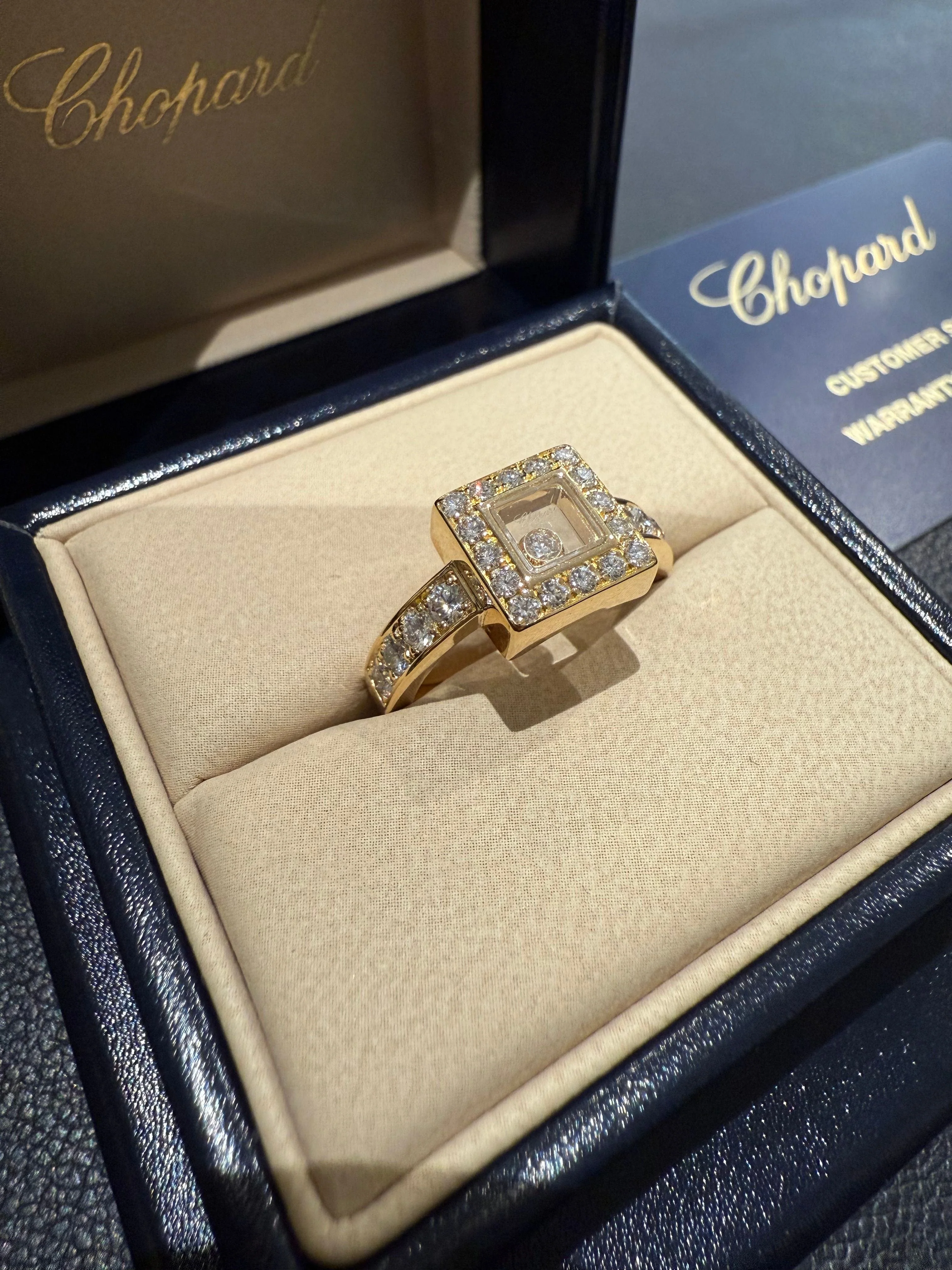 Chopard - Yellow gold ring Happy Diamonds  - Image 9
