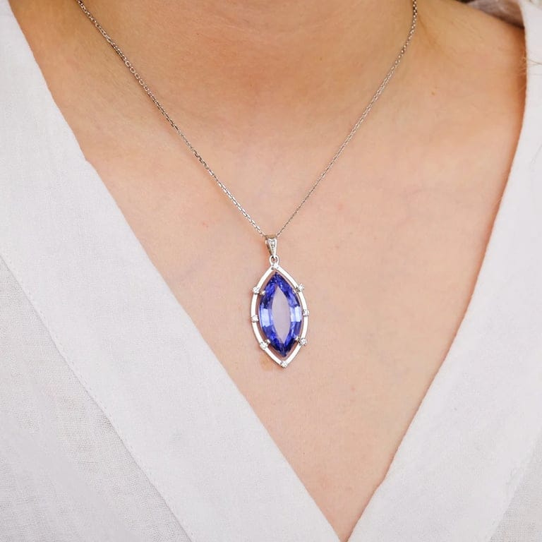 White Gold Diamond Pendant - Image 2