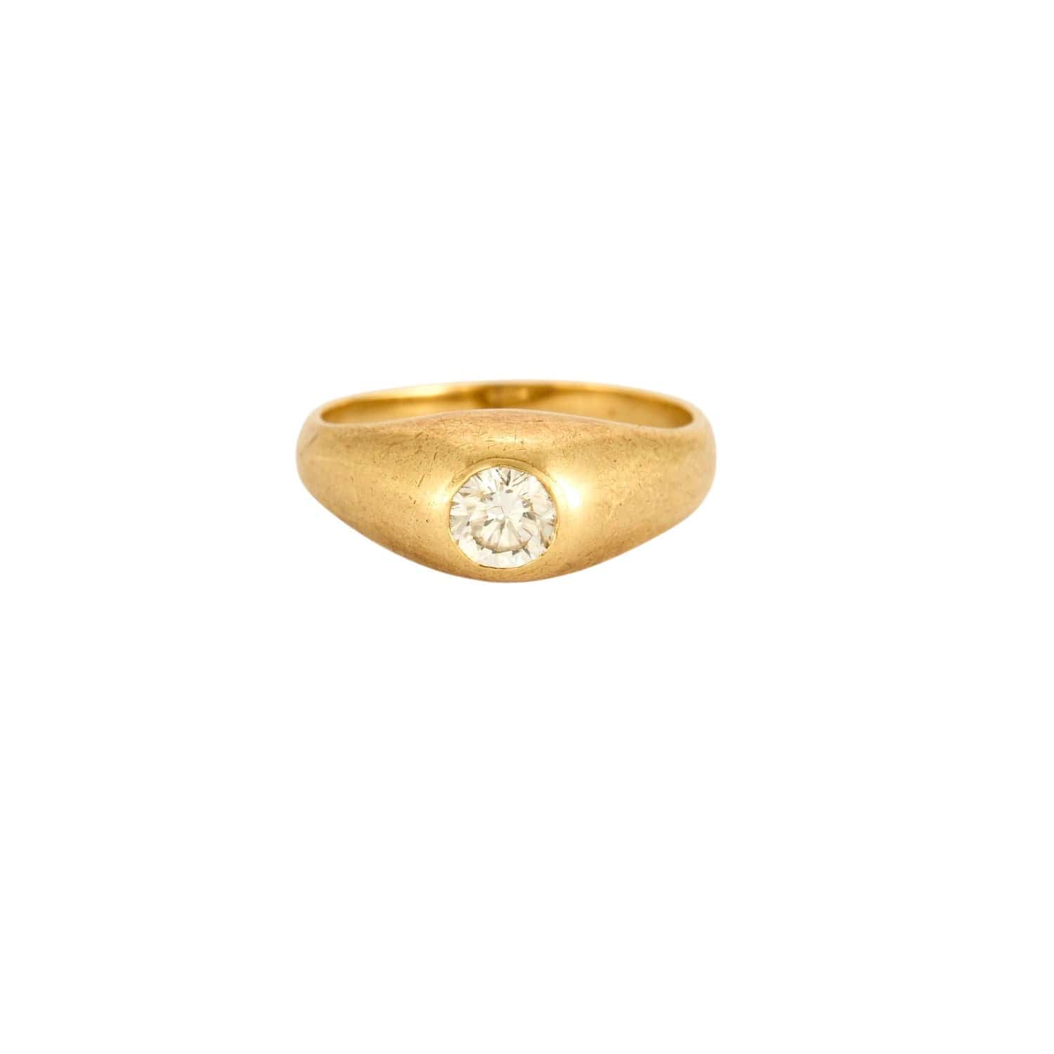 Yellow gold diamond ring