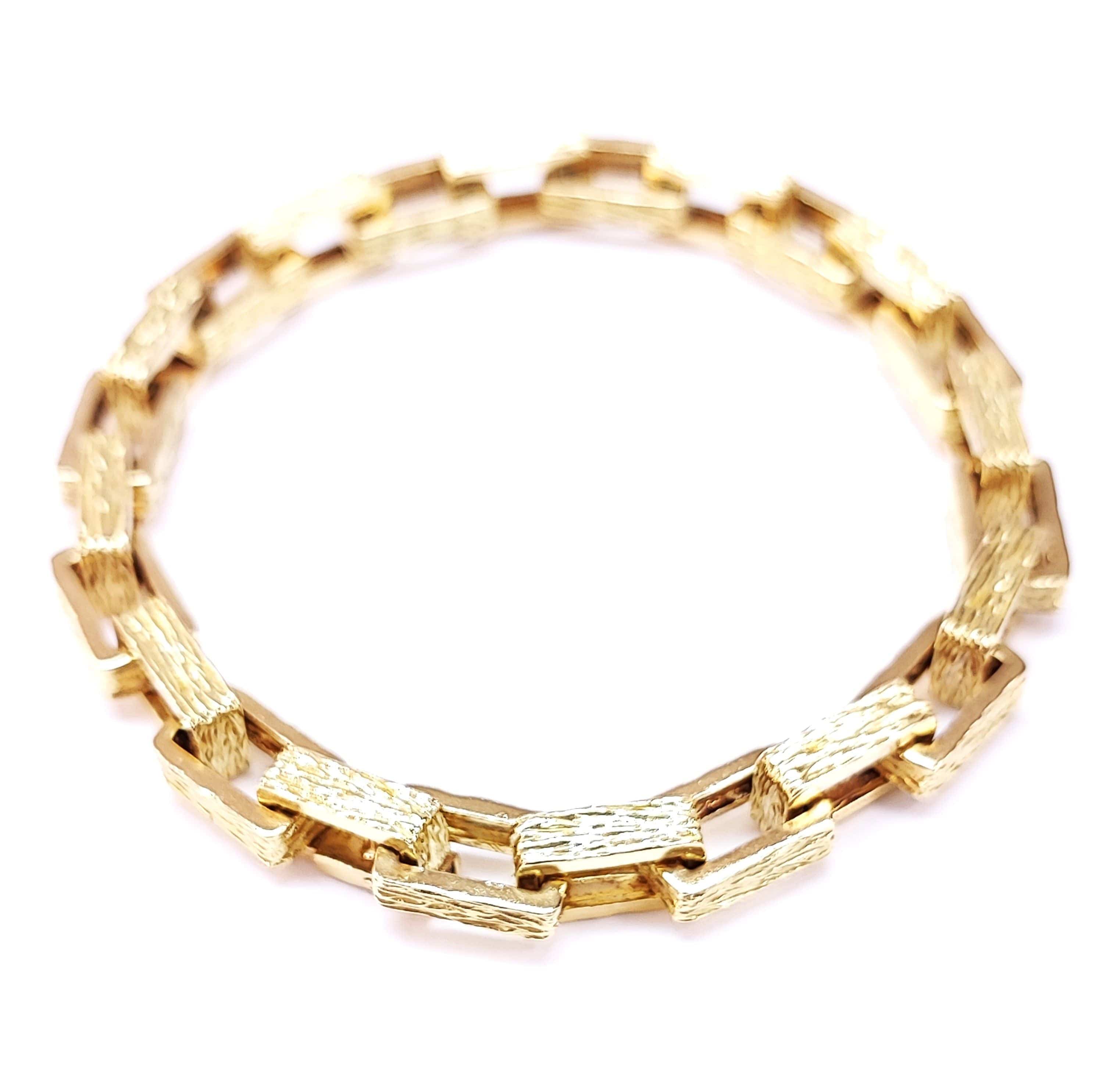 Vintage solid gold bracelet