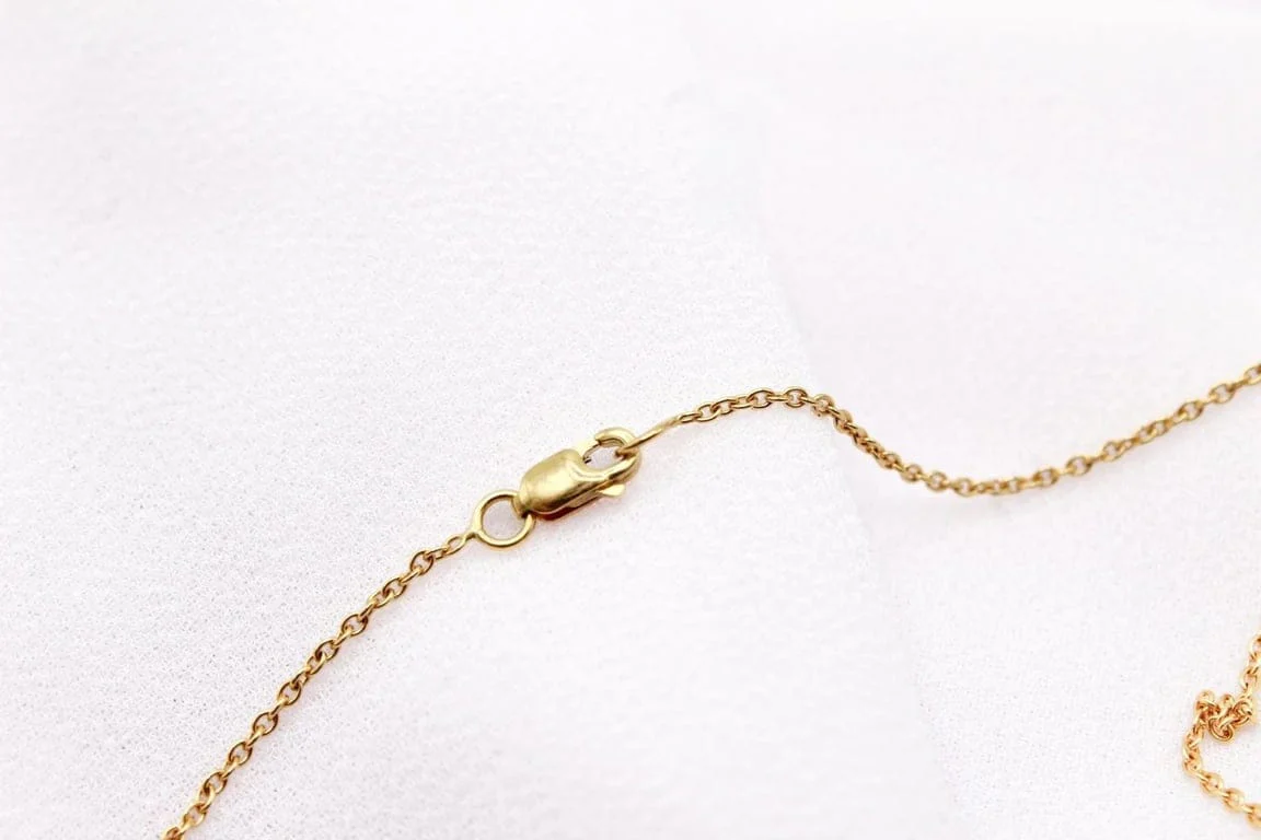 Collier point lumineux en or jaune 750 et diamant - Image 9