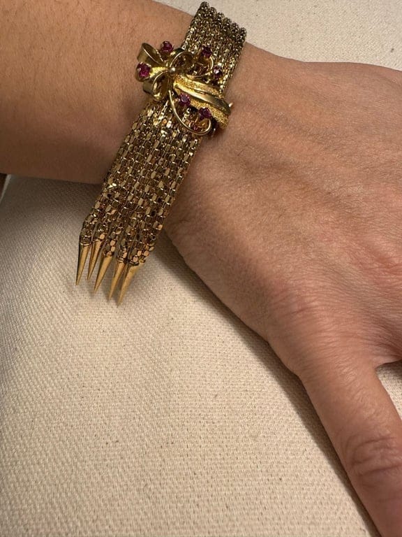 Yellow gold and ruby bracelet - Image 4