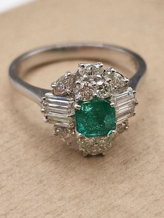 Emerald Vintage Ring 1950-60s - Image 3