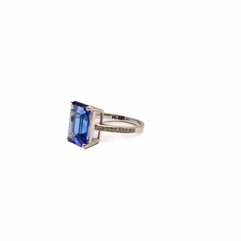 White gold Tanzanite Solitaire ring - Image 3