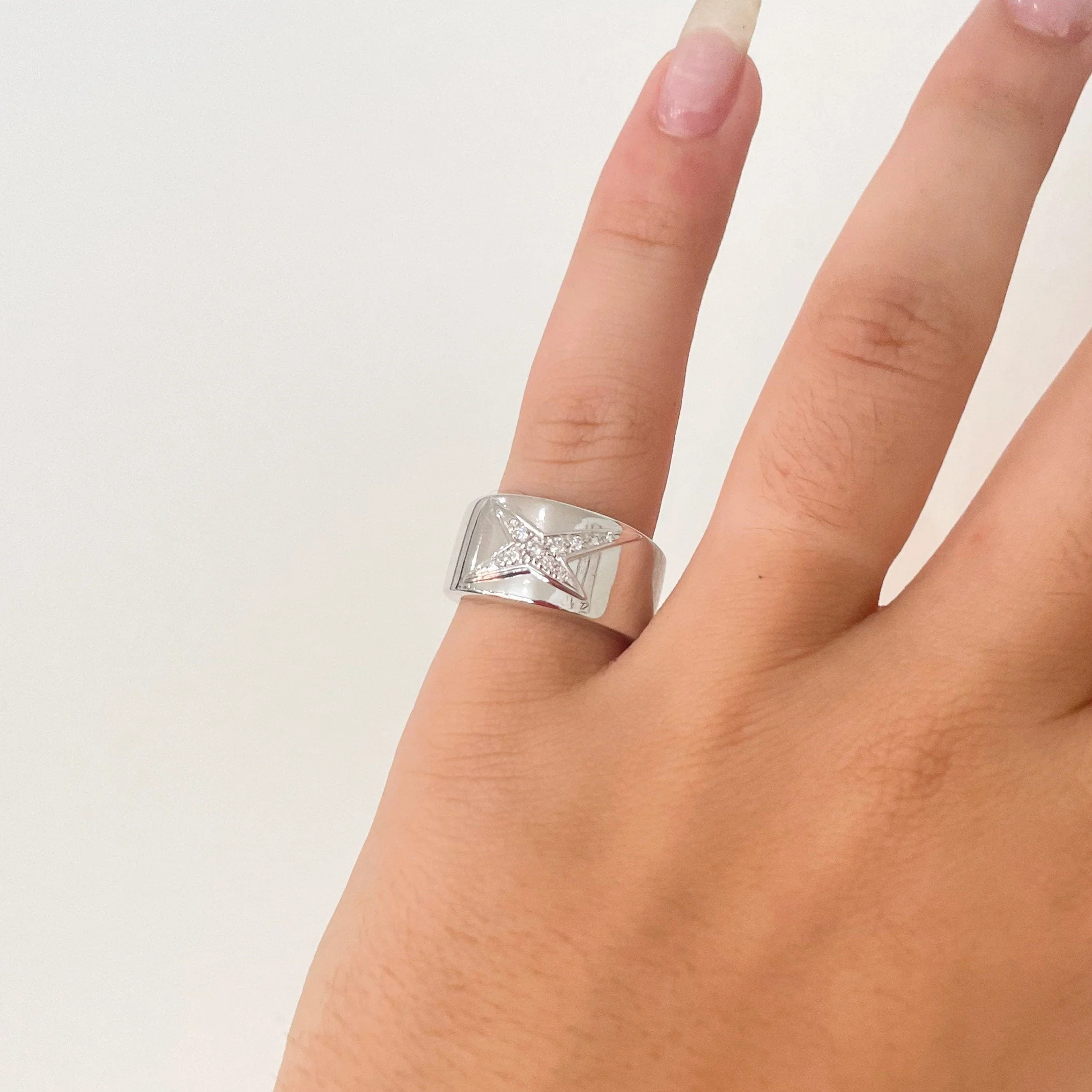 MAUBOUSSIN Star Ring - Image 2