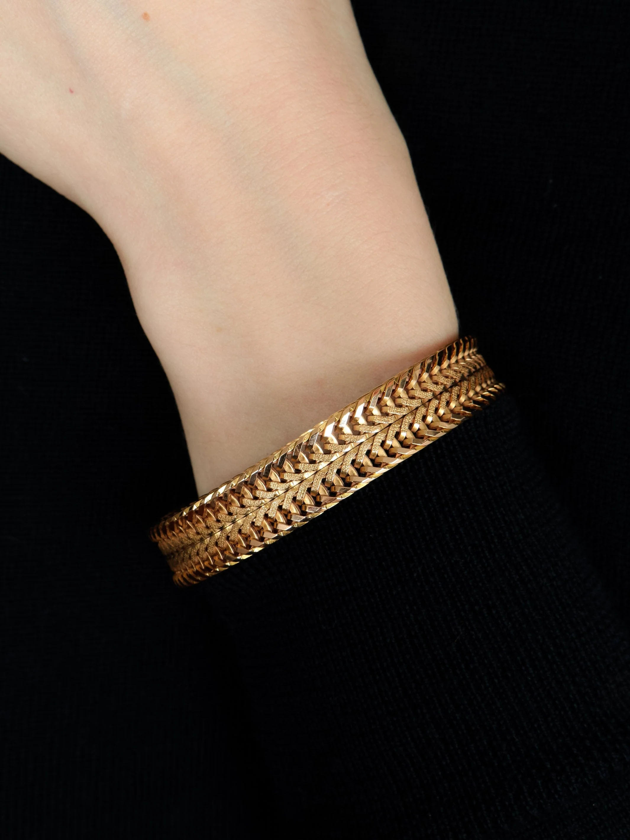 Yellow Gold Bangle Bracelet - Image 2