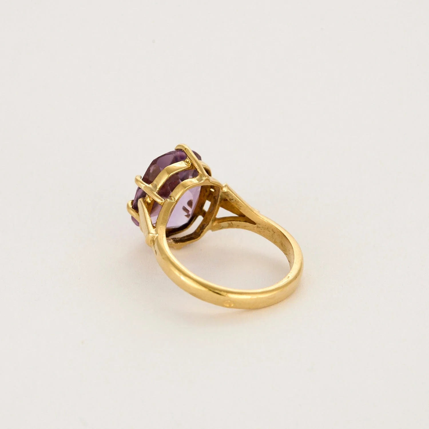 Yellow gold and amethyst ring - Image 3