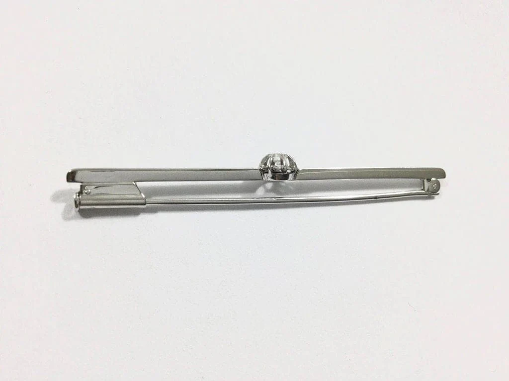 White Gold Diamond Brooch - Image 3