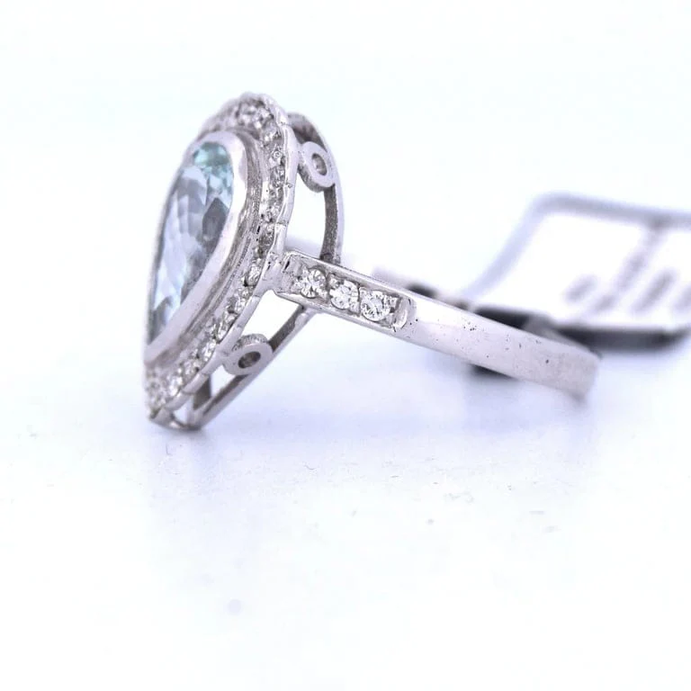 Ring in white gold with aquamarina and diamond - Image 5