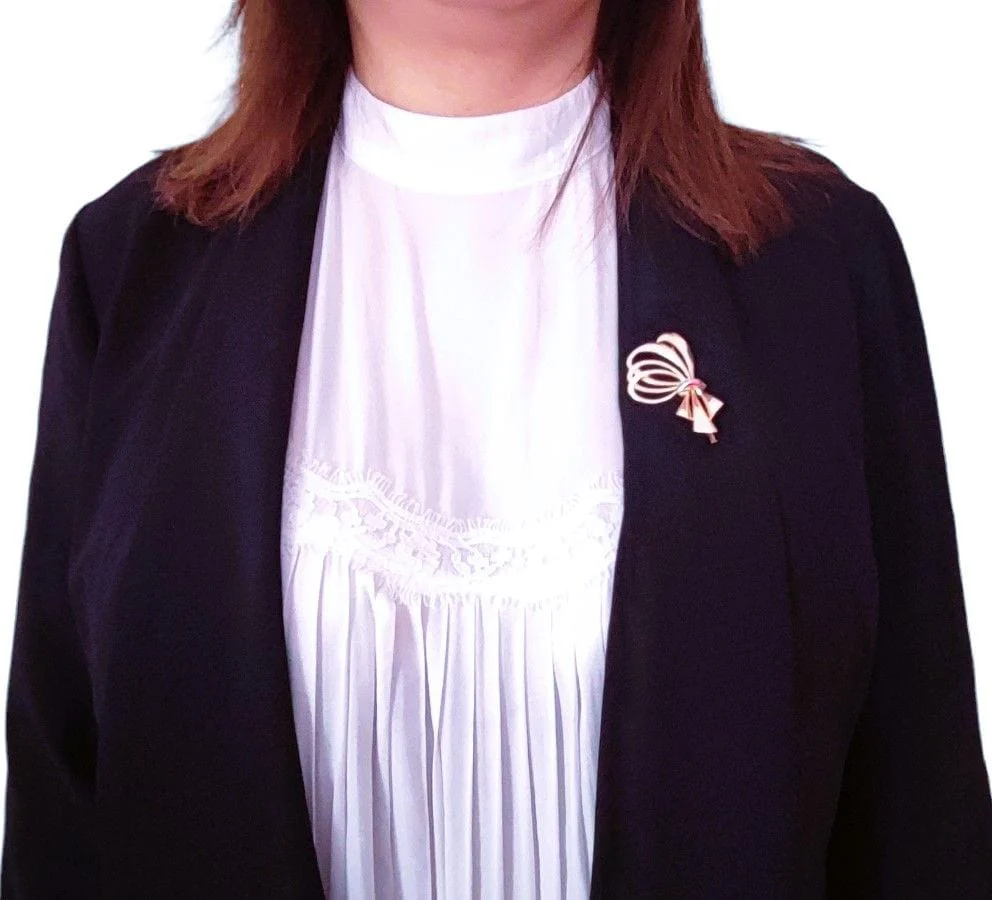 Diamond Bow Brooch - Image 2